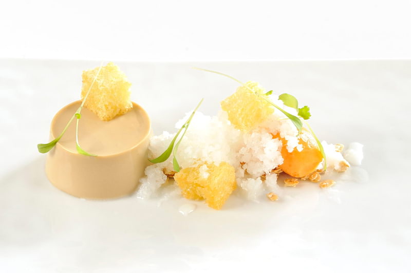 Carrot liquorice yoghurt