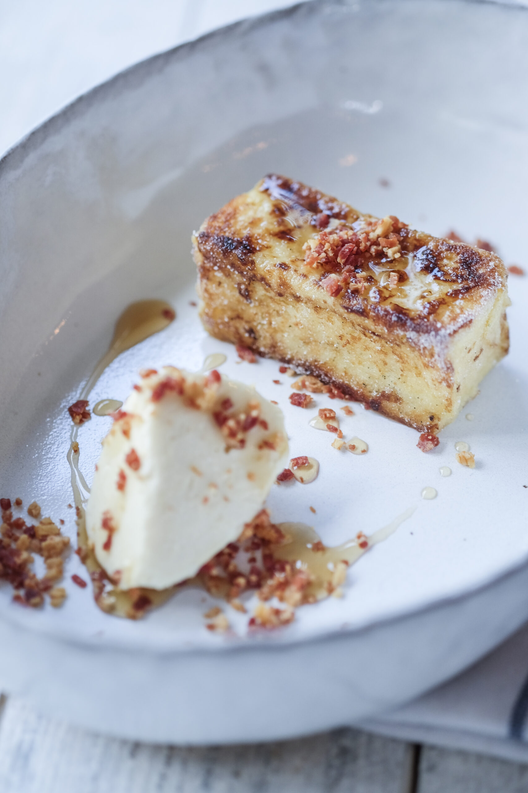 pain perdu bacon maple